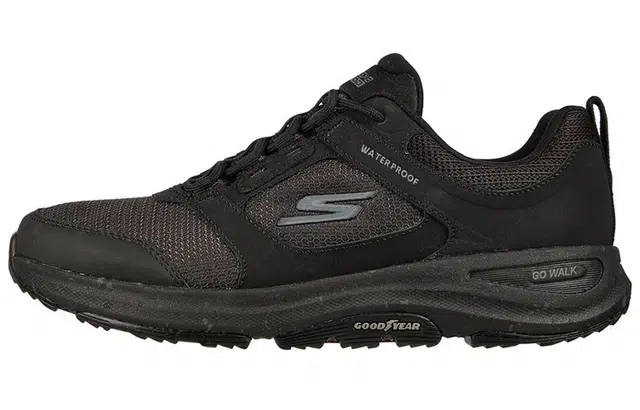 Skechers Go Walk Outdoors-River Path