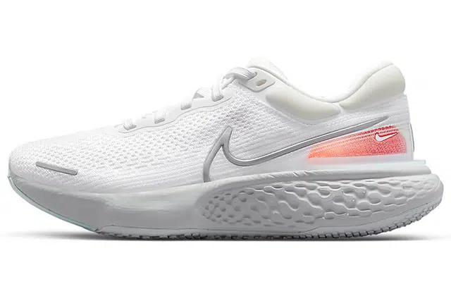 Nike Invincible Run 1 Flyknit