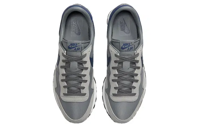 Nike Air Pegasus 83