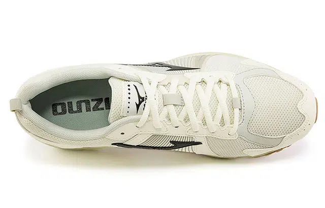 Mizuno Spark CN 2