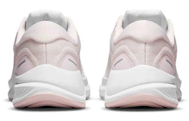 Nike Zoom Structure 24
