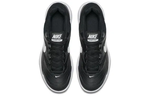 Nike Court Lite
