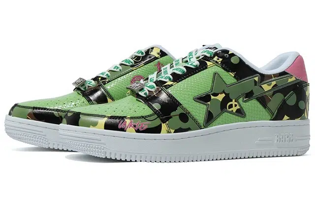 A BATHING APE Bape