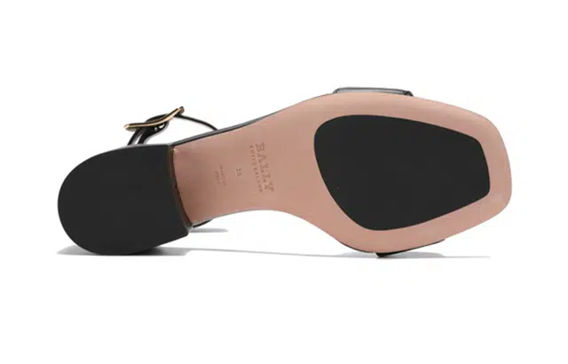BALLY Janise