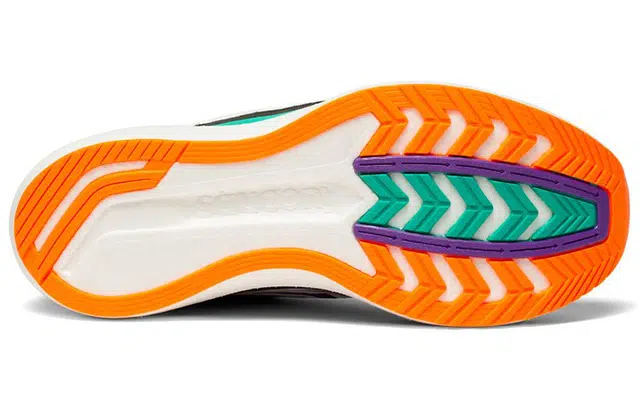Saucony Endorphin M