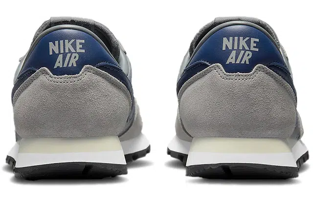 Nike Air Pegasus 83