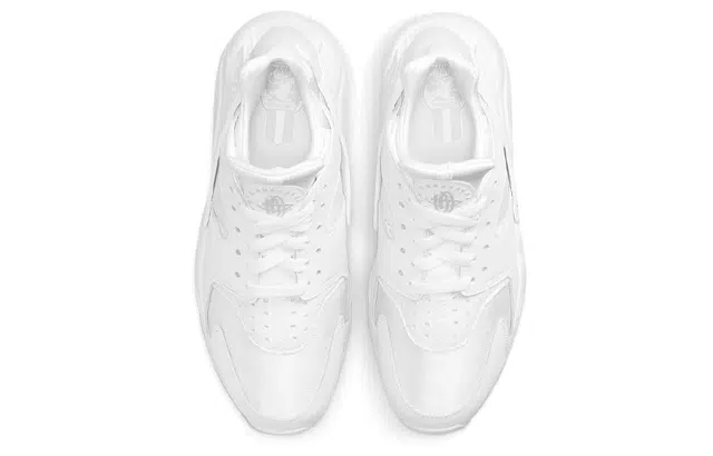 Nike Huarache "triple white"