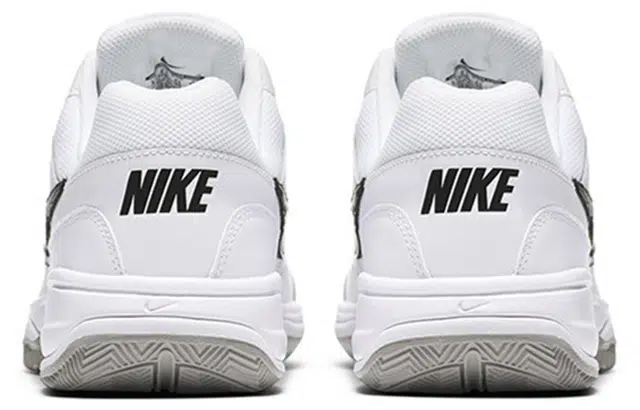 Nike Court Lite