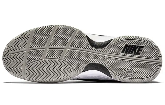Nike Court Lite