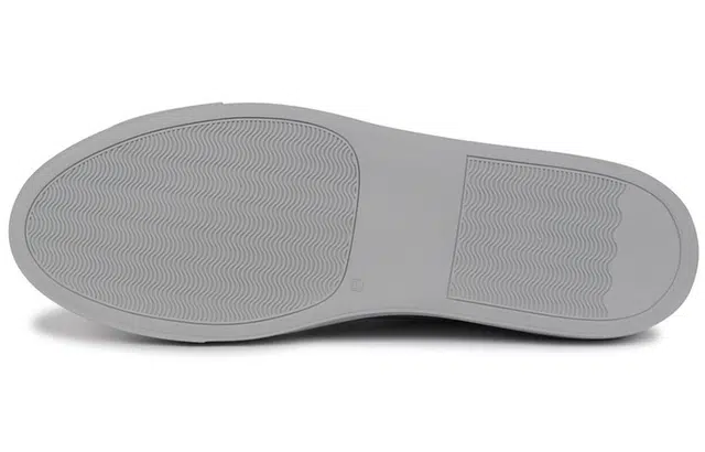 COMMON PROJECTS Origina