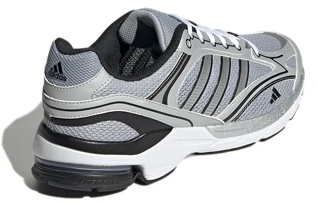 adidas Spiritain 2000