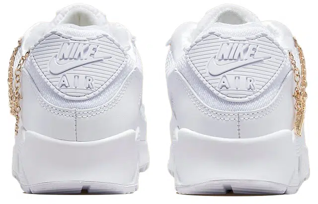 Nike Air Max 90 "lucky charms"