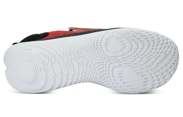 Under Armour Flow Velociti Mvmnt Cny