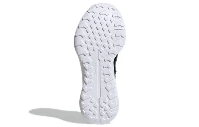 adidas Terrex Voyager 21
