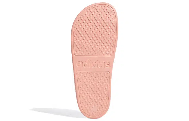 adidas Adilette