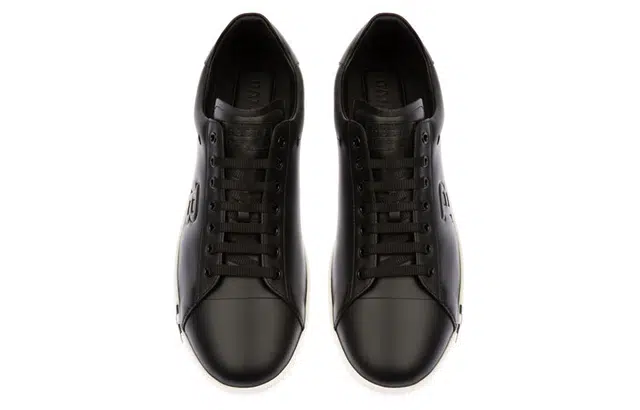 BALLY