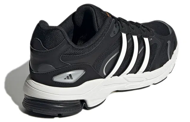 adidas Spiritain 2000