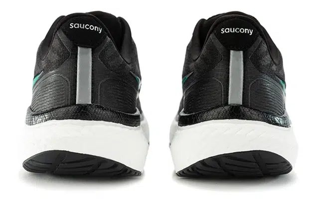 Saucony Triumph 19