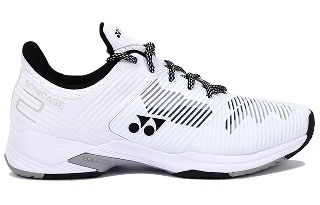 YONEX