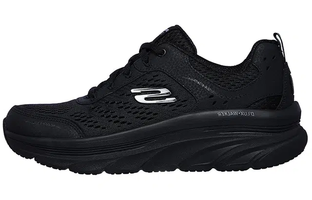Skechers Relaxed Fit DLux Walker