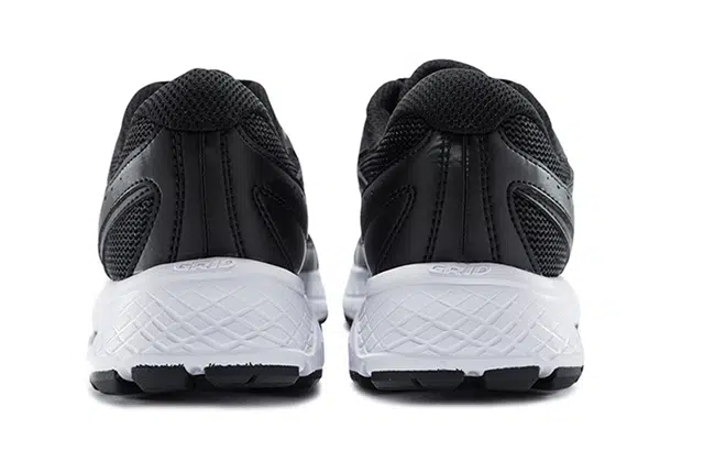 Saucony Cohesion 13