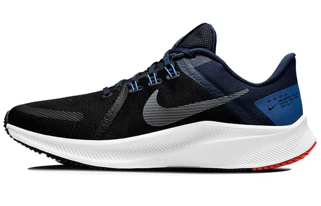 Nike Quest 4