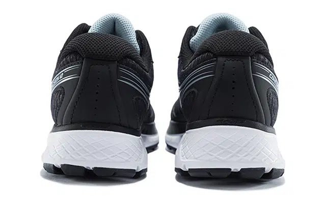 Saucony Cohesion 12