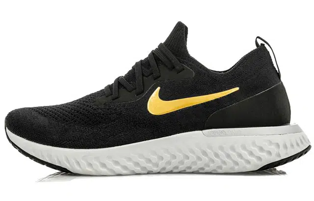 Nike Epic React Flyknit 1