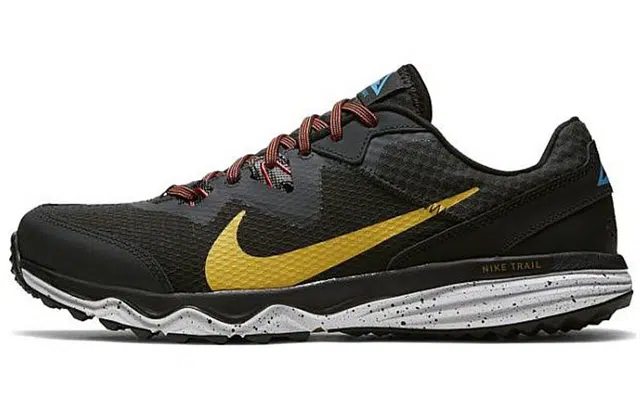 Nike Juniper Trail