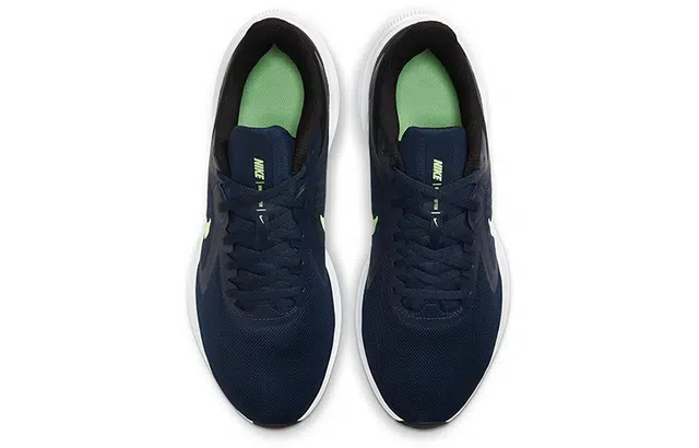 Nike Downshifter 10
