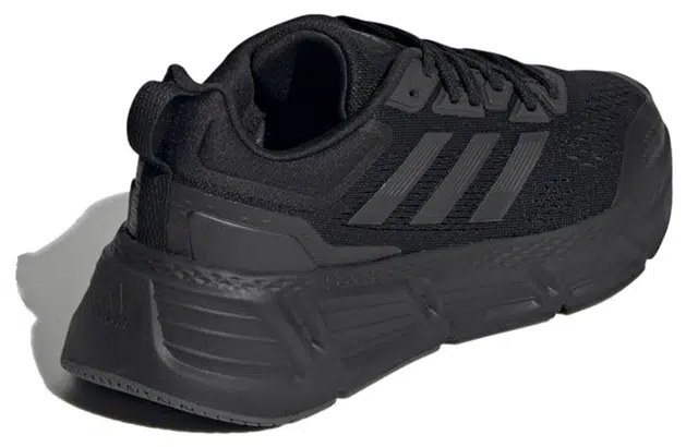 adidas neo Questar