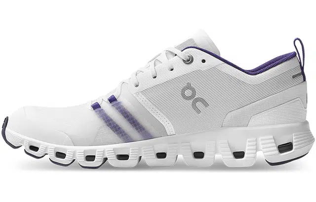 On Cloud X Shift Frost White