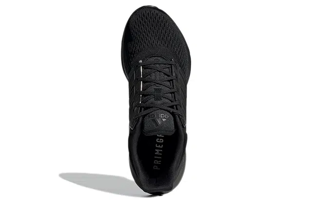 adidas EQ21 Run