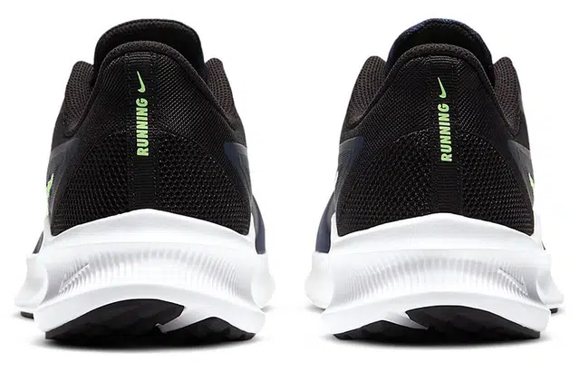 Nike Downshifter 10