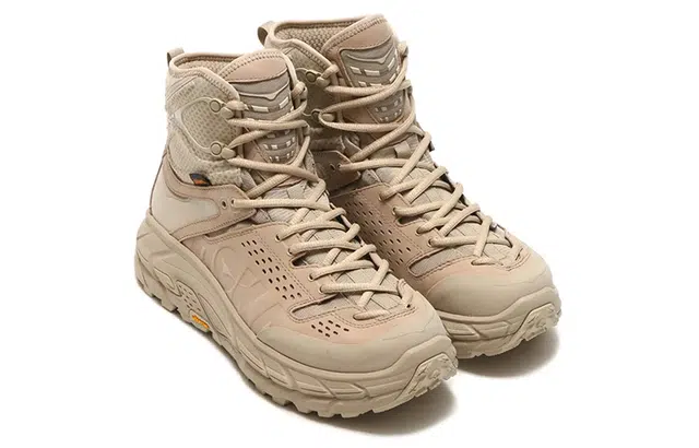 HOKA ONE ONE Tor Ultra Hi WP Oxford Tan