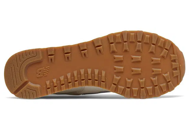 New Balance 574 v2 Beige