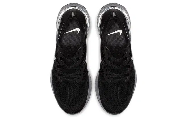 Nike Epic React Flyknit 2