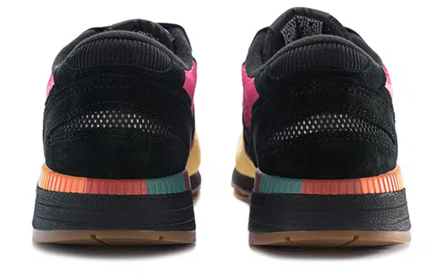 Saucony Azura