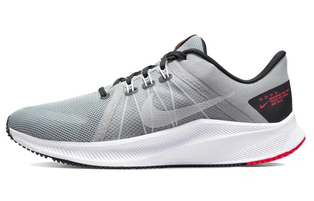 Nike Quest 4