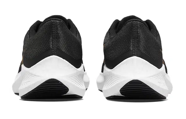 Nike Zoom Winflo 8