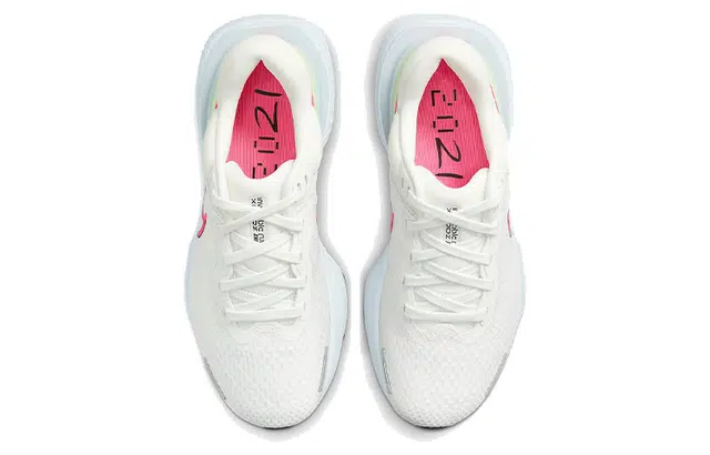Nike Invincible Run 1
