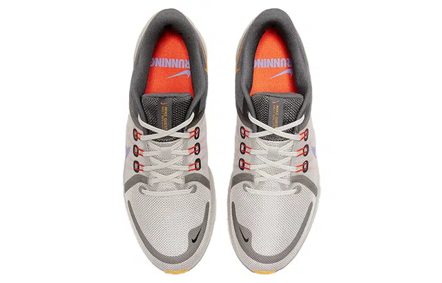 Nike Quest 4