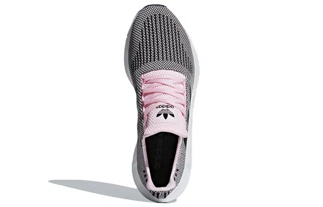 adidas originals Swift Run