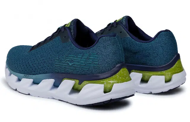 HOKA ONE ONE Elevon
