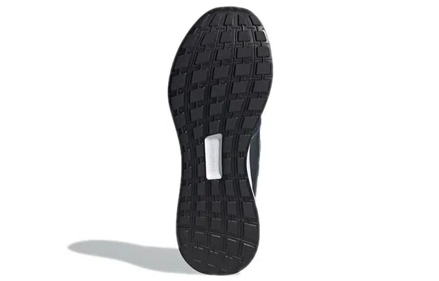 adidas EQ19 Run