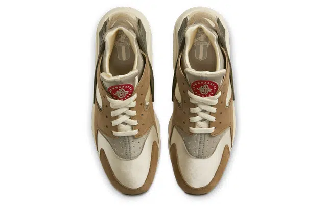 Stussy x Nike Huarache le qs "desert oak"