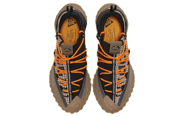 Nike ACG Mountain Fly Low "Fossil Stone"