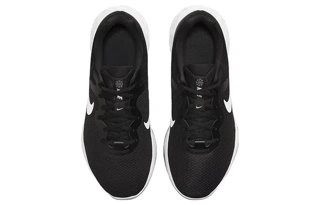 Nike REVOLUTION 6