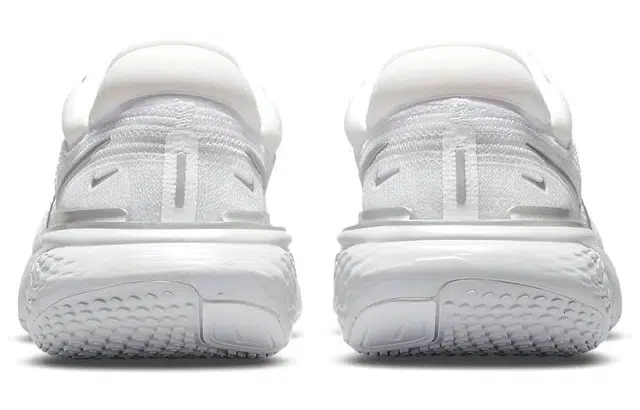 Nike Invincible Run 1 Flyknit