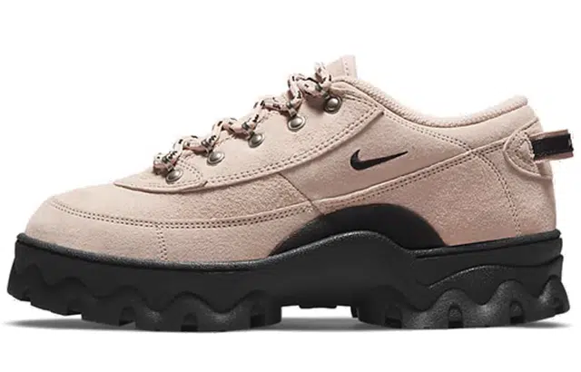 Nike Lahar Low "Fossil Stone"